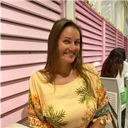 English tutor with fluency in Spanish and Portuguese also